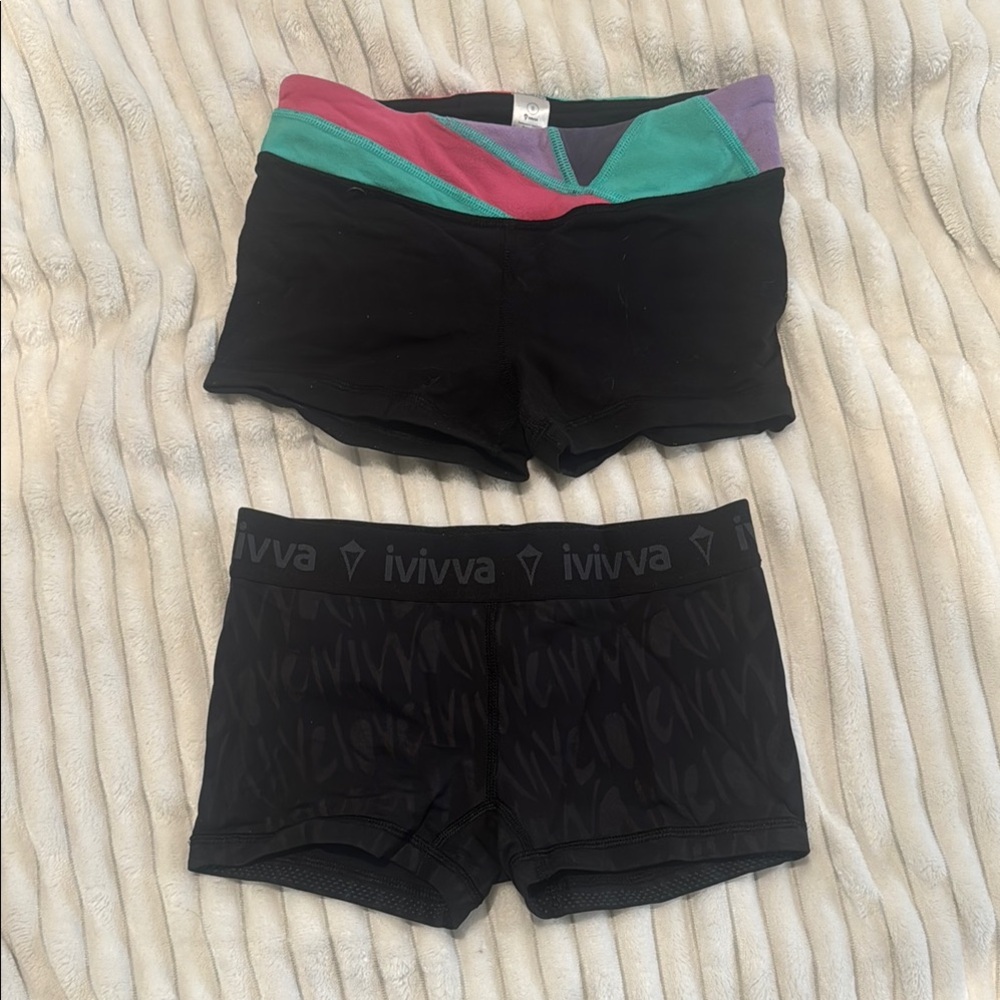 Ivivva Black and Multicolor Athletic Shorts